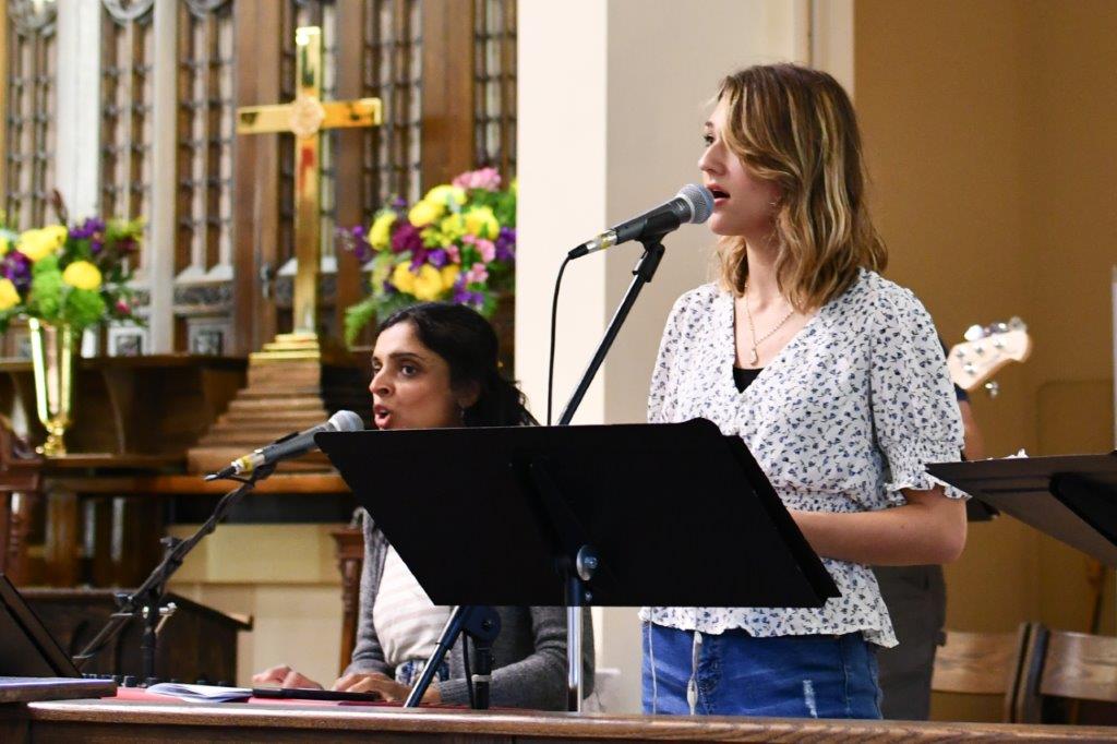 contemporary worship - Sindhu and Lucy